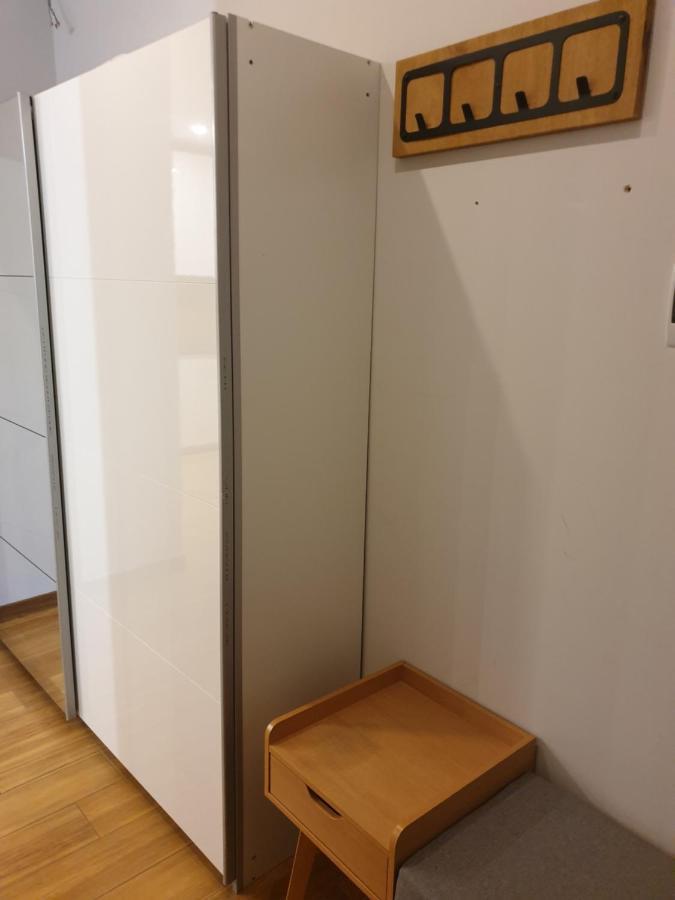 Maly Apartament W Zieleni Blisko Jeziora Środa Wielkopolska Eksteriør billede